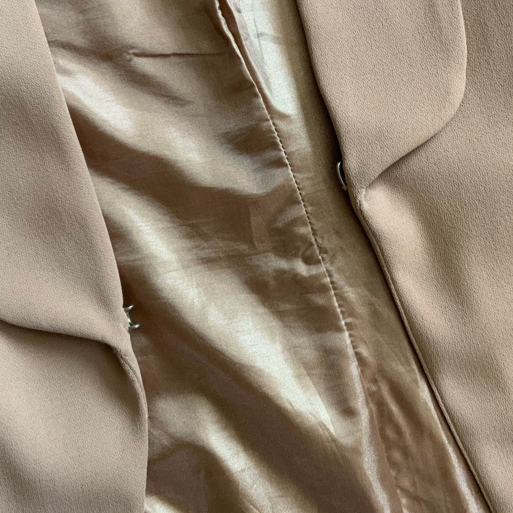 Forever 21 Two-Tone Blazer - Picture 4 of 10